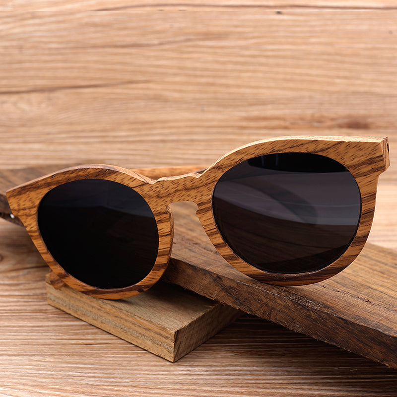 Wooden Men's Sunglasses – Eco-Friendly Full Frame Shades With UV Protection