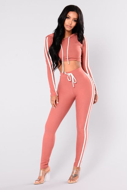 Women Tracksuit Set – Ladies Casual Suit With Crop Top Hoodie & Slim Fit Pants