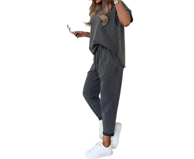 Casual Cropped Pants Set - Women's Two Piece Outfit With Pocket Detail