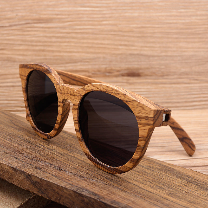 Wooden Men's Sunglasses – Eco-Friendly Full Frame Shades With UV Protection