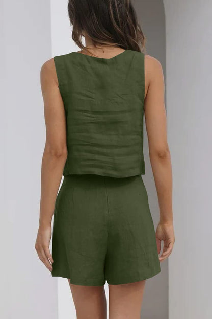 Women's Summer Suit - 2 Piece Outfit With Square Neck Top & Shorts Set