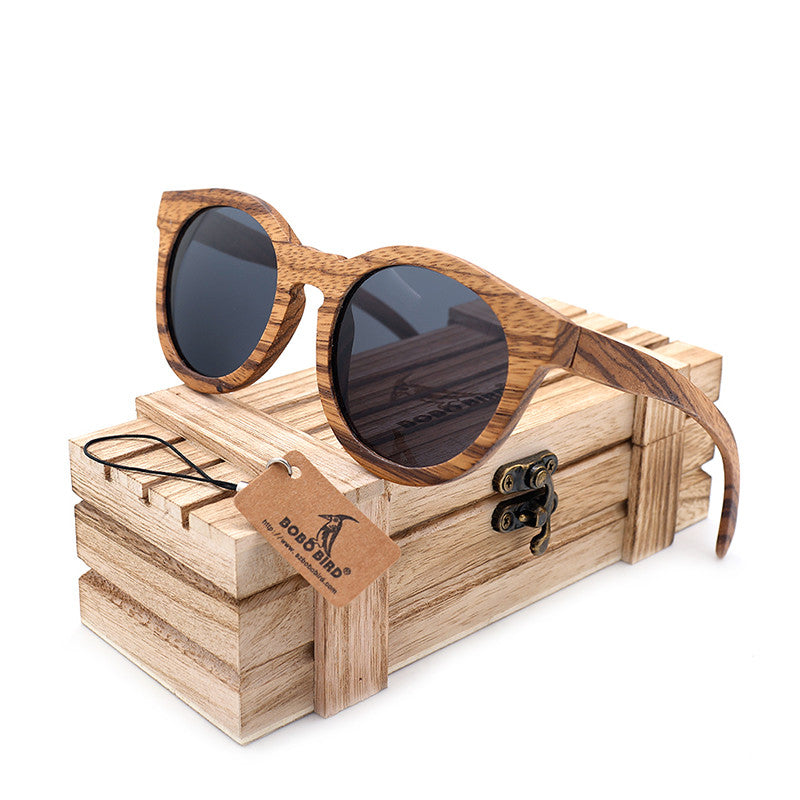 Wooden Men's Sunglasses – Eco-Friendly Full Frame Shades With UV Protection
