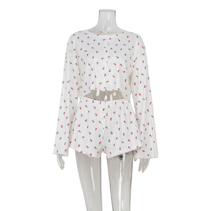 Round-neck Long-sleeve Crop Top With Loose Casual Shorts Set For Women