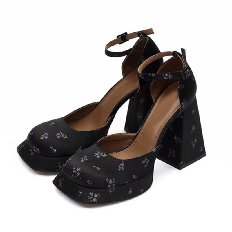 Vintage Platform Mary Jane Shoes – Chunky Heel With Comfortable Rubber Sole