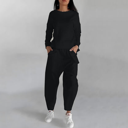 Women's Fashion Sweatshirt | Solid Color Outfit With Back Slit & Pockets