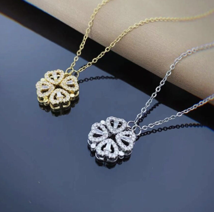 Four Leaf Clover Necklace – Retro Magnetic Folding Heart Shaped Pendant Jewelry