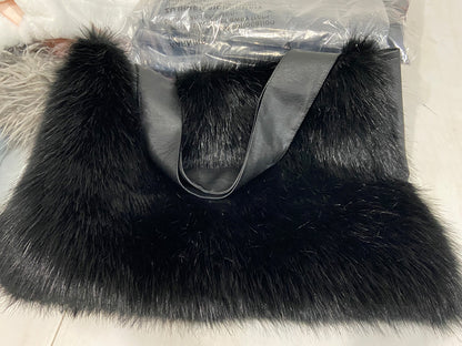 Women's Fur Handbag - Large Plush Shoulder Bag With Double Strap Zipper Closure