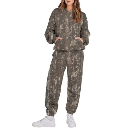 Camouflage Sports Set - Women's Loose Fit Tracksuit With Hooded Sweatshirt & Pants