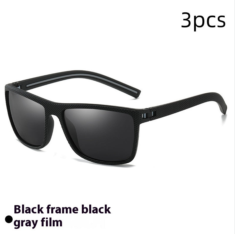 Black frame polarized cycling sunglasses with gray lenses for men, outdoor sports eyewear with UV protection
