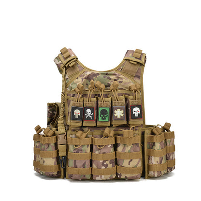 Multi-functional tactical vest in camouflage with multiple pouches and patches on front