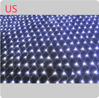 Waterproof outdoor LED net lights with warm white 672 LEDs arranged in a 6x4m grid