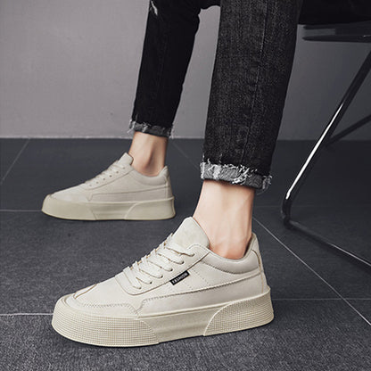 Men's beige casual breathable sneakers with durable flat injection sole and lace-up design